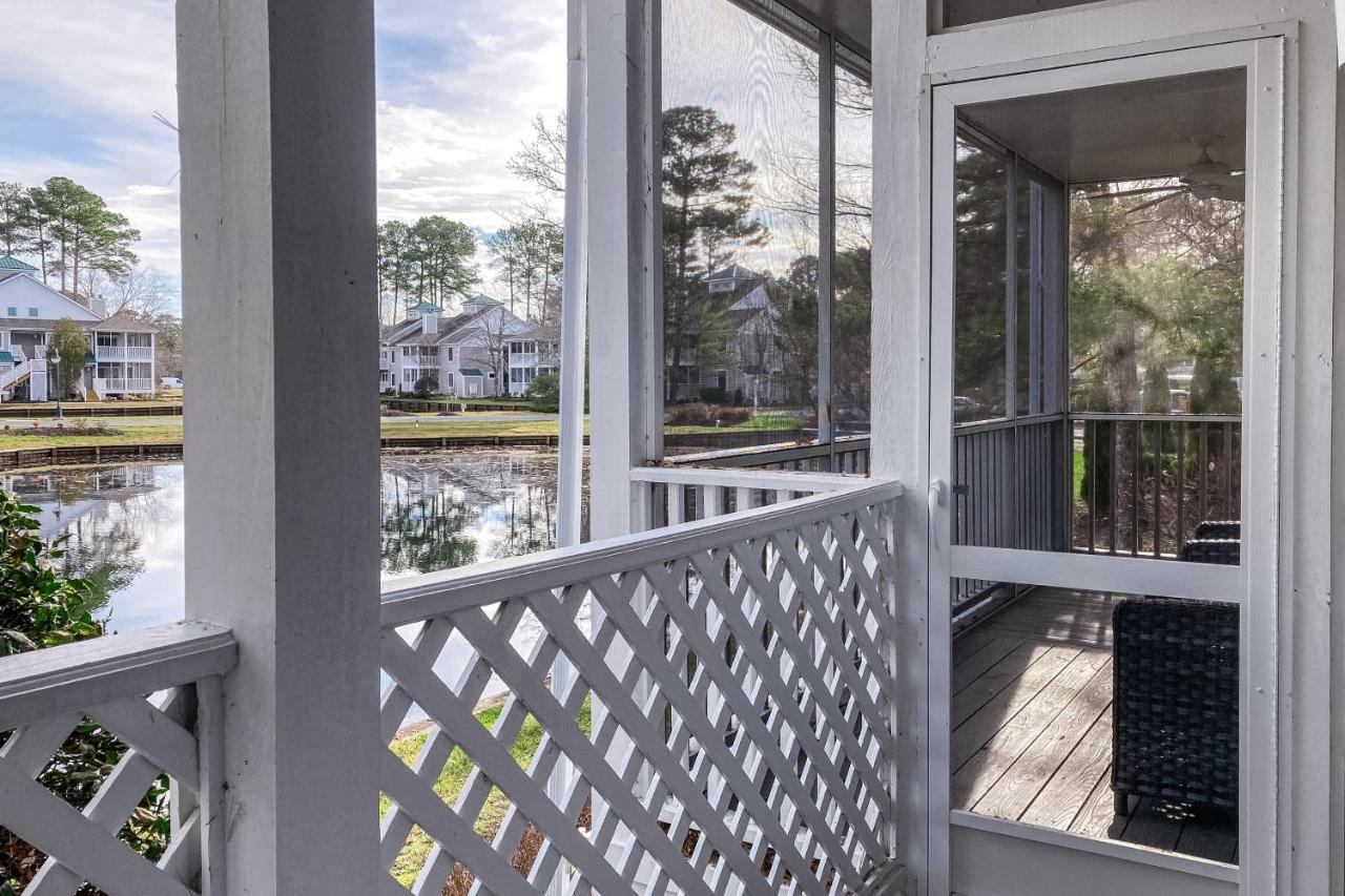Sea Colony - 19006 Lakeview Court