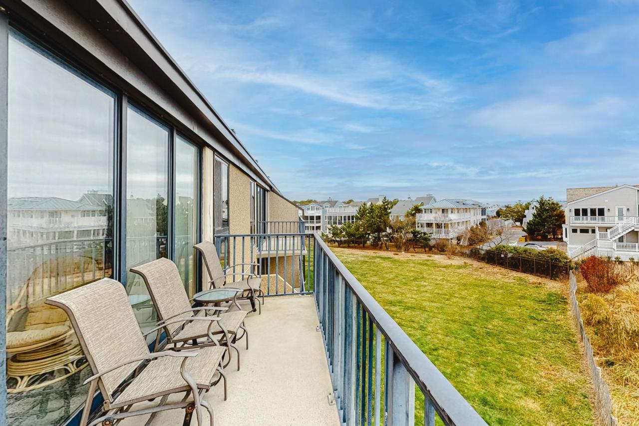 Apartment Sea Colony -- 2c Annapolis Garden *