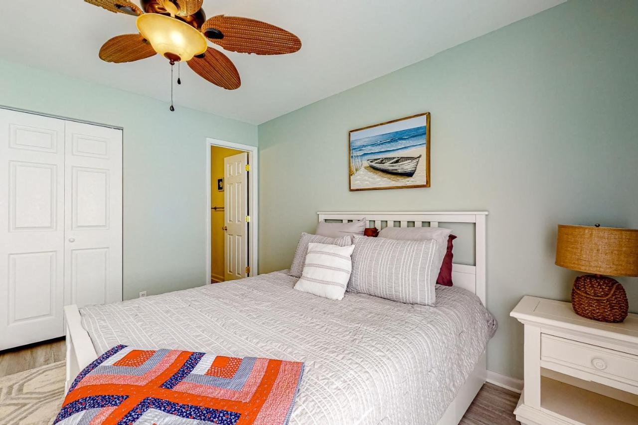 Sea Colony --- 2403 Round Robin Apartment Bethany Beach