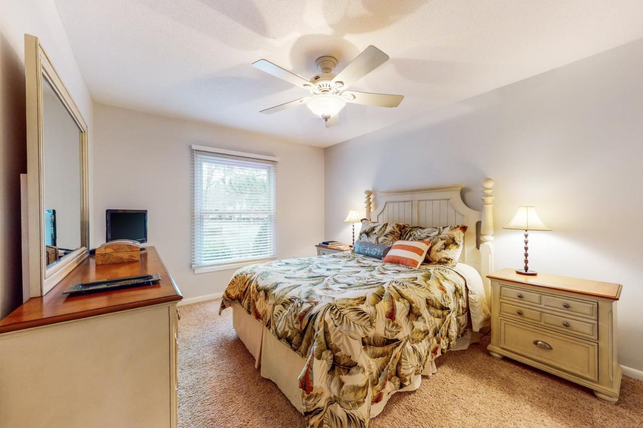 Sea Colony - 17004 Bayberry