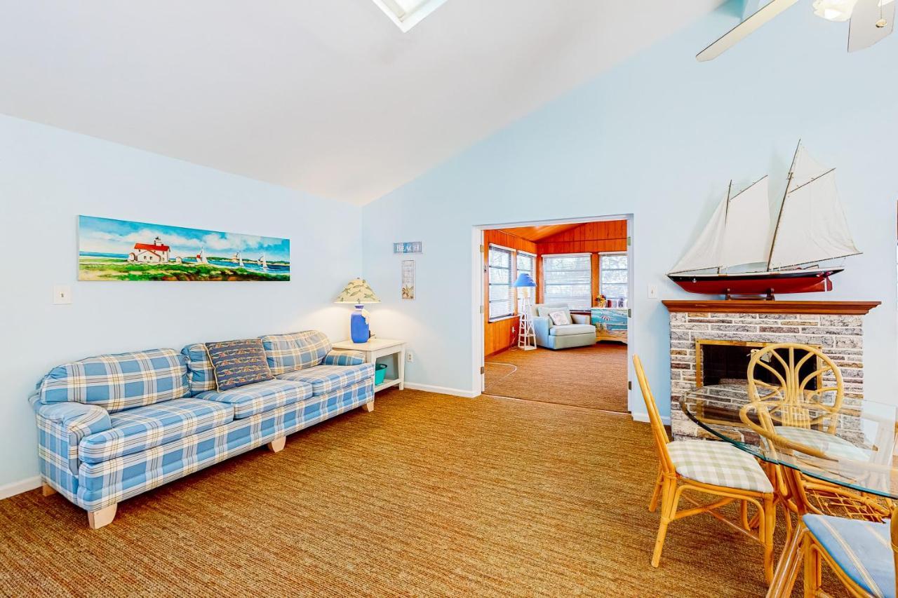 Holiday home The Canal -- 337 Sandpiper