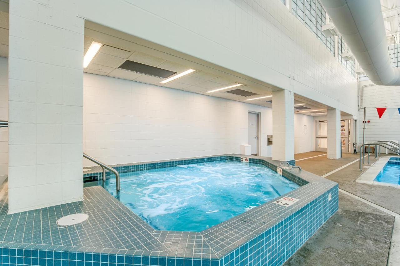 Apartment Sea Colony --- 702 Harbour