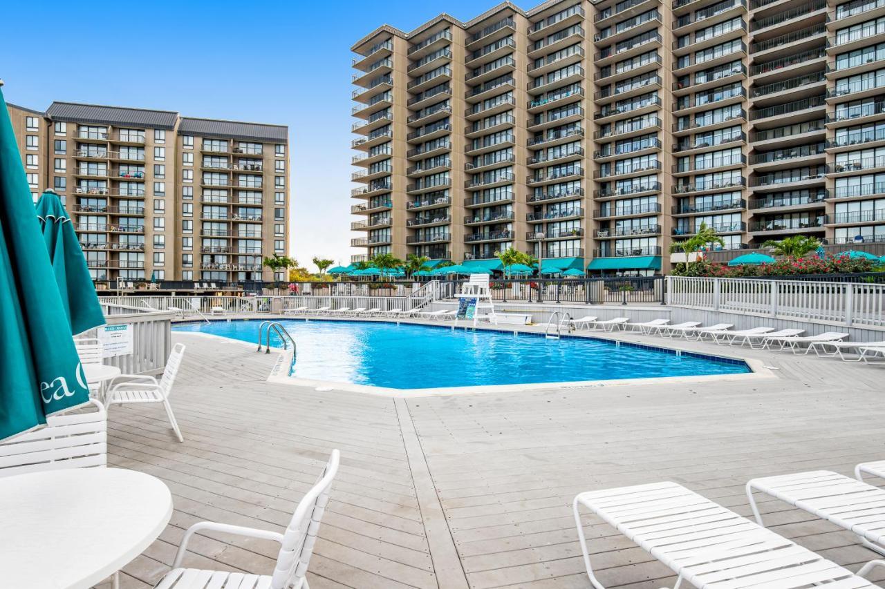 Sea Colony --- 702 Harbour Apartment *