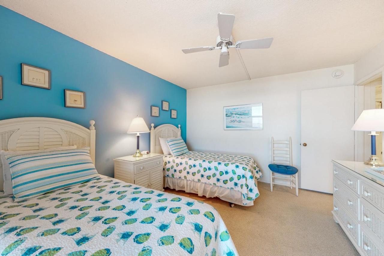 Sea Colony -- 805 Brandywine House Apartment