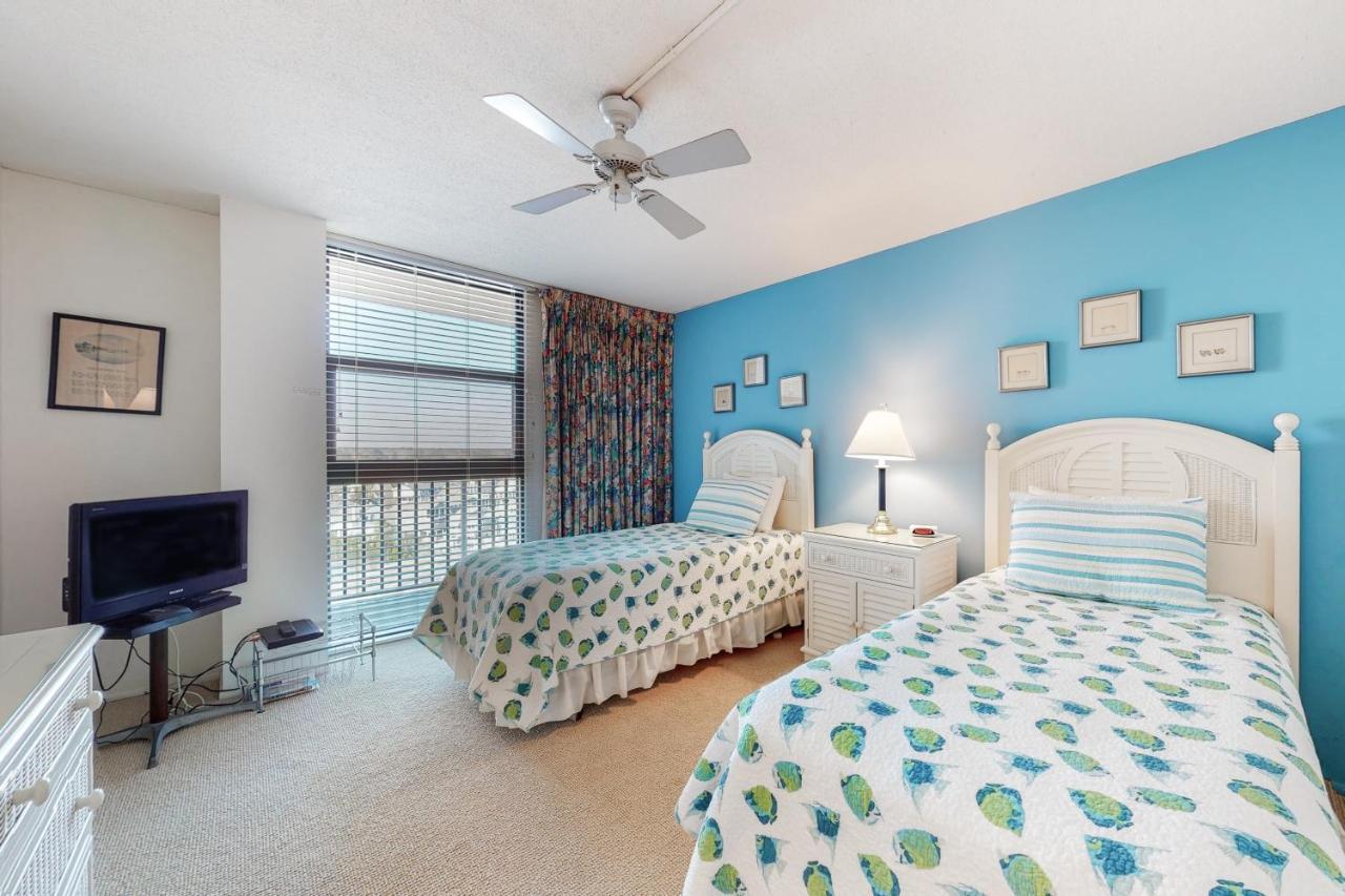 Sea Colony -- 805 Brandywine House Apartment
