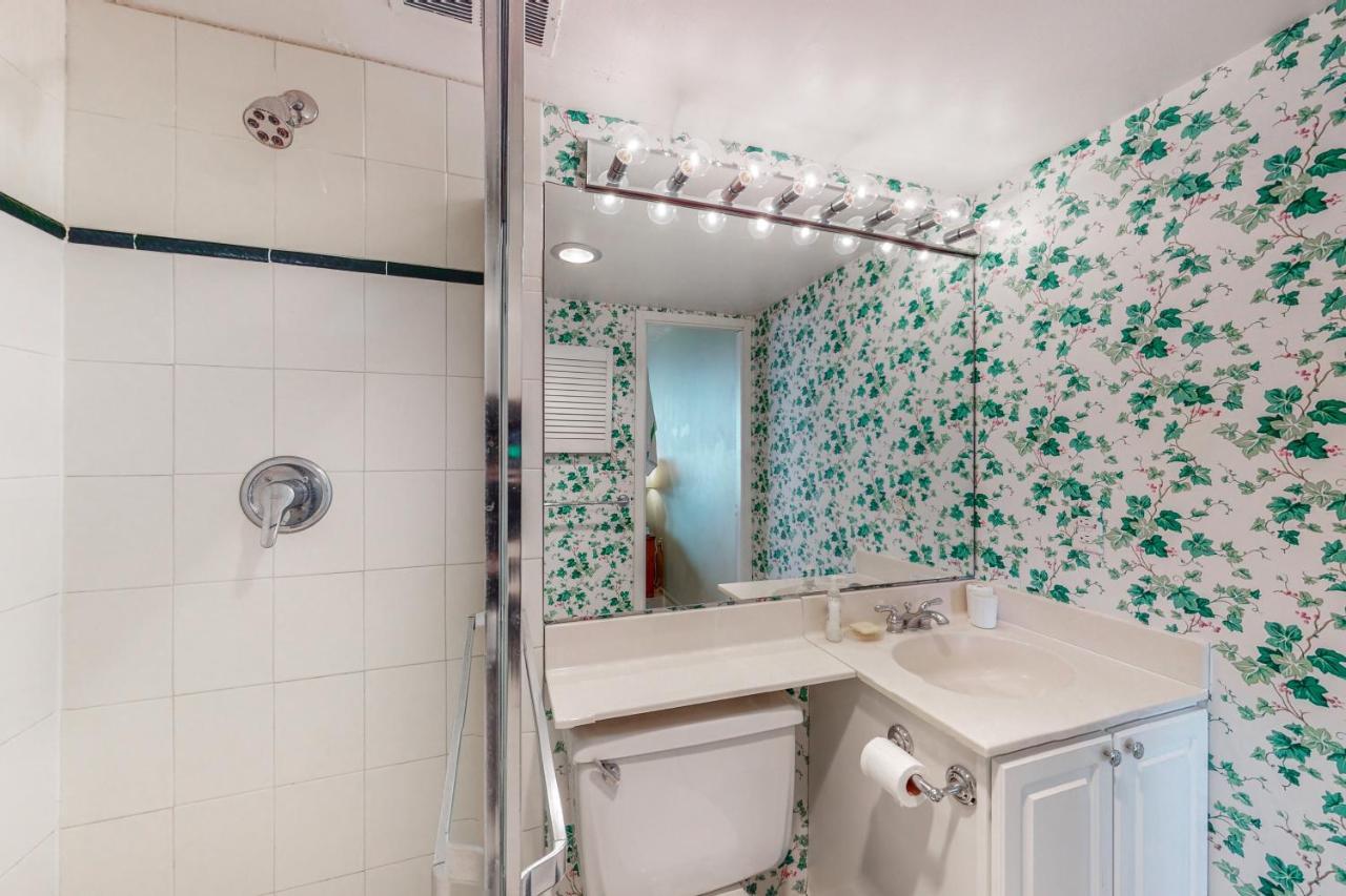 Apartment Sea Colony -- 805 Brandywine House *
