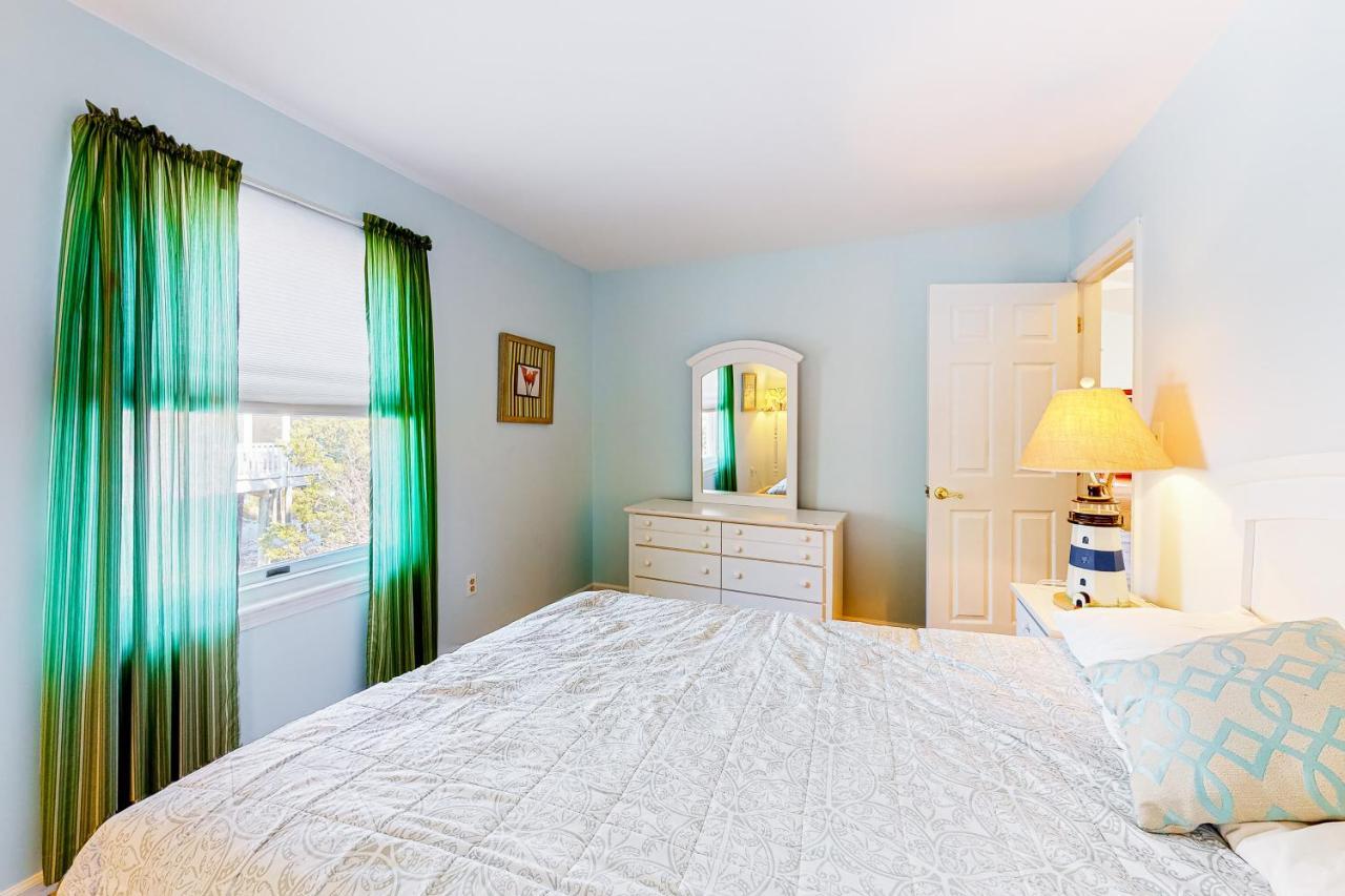 Holiday home The Canal -- 337 Sandpiper *