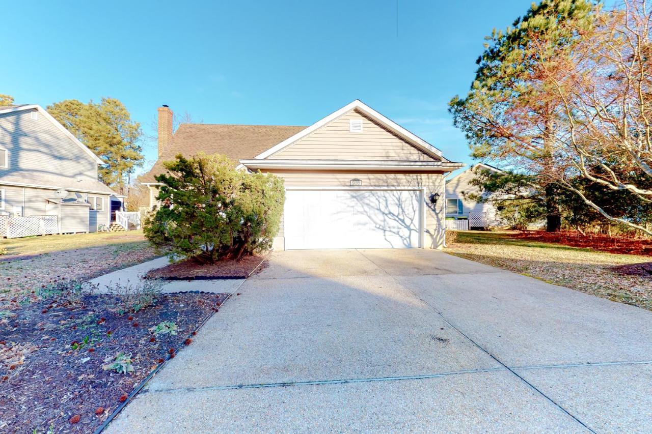 Salt Pond --- 729 Deer Leap Drive *