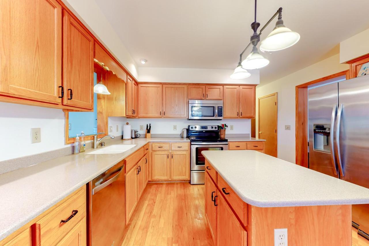 Salt Pond --- 729 Deer Leap Drive Bethany Beach
