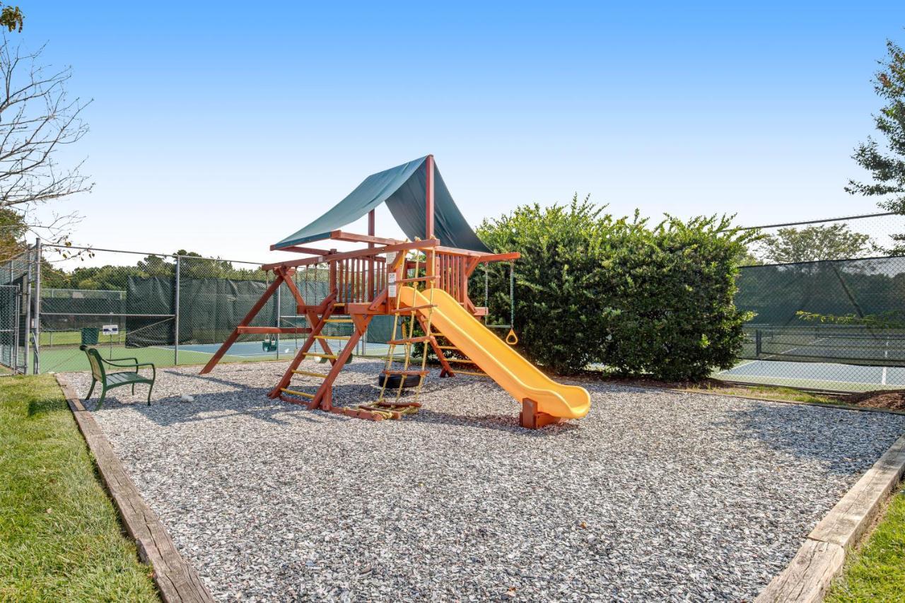 Salt Pond --- 729 Deer Leap Drive Holiday home