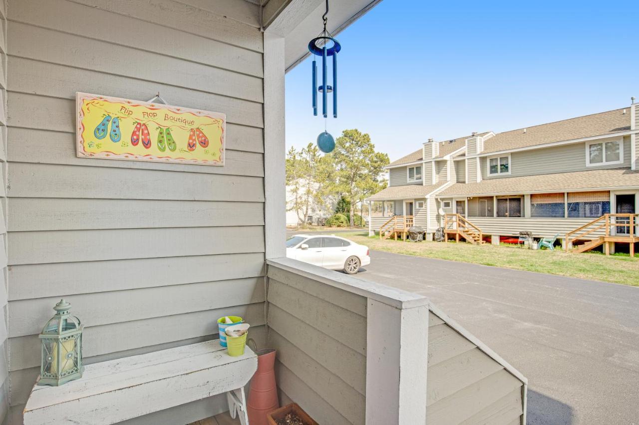 Westwood --- 828 Westwood Ave, Unit B
