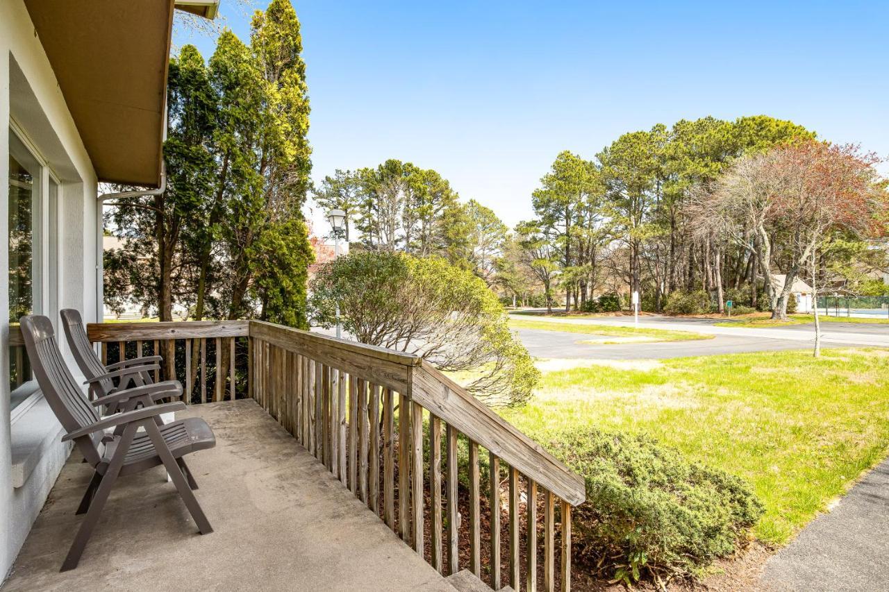 Bayberry Woods --- 744 Bayberry Circle *
