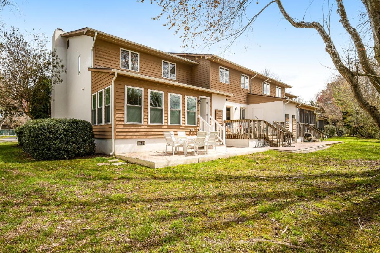Bayberry Woods --- 744 Bayberry Circle Holiday home *