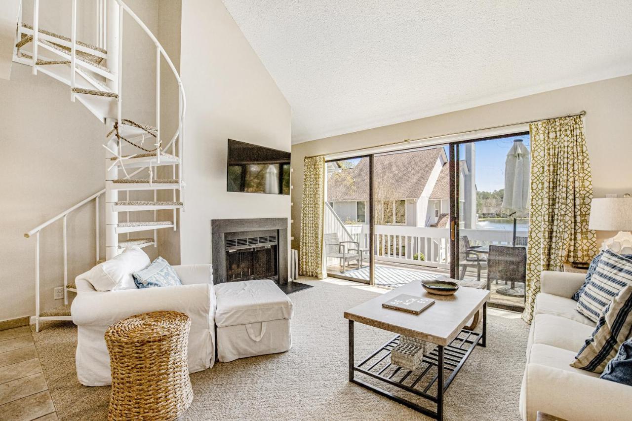 Sea Colony --- 3003c West Ct *