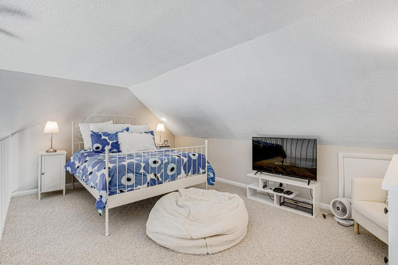 Sea Colony --- 3003c West Ct Bethany Beach