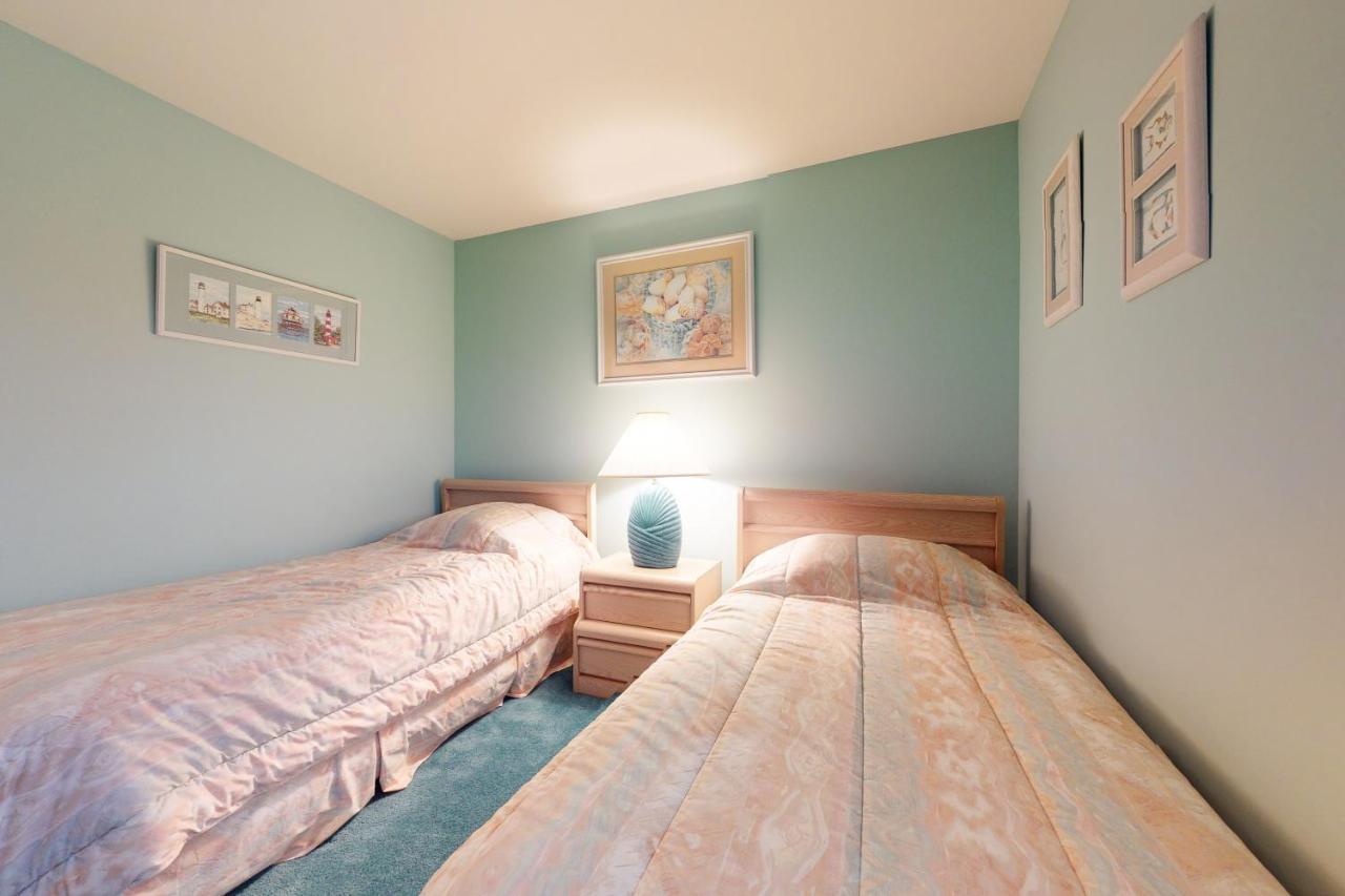 Bethany --- 533a Hudson Apartment *
