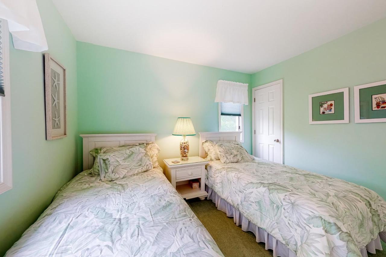 Bayberry Woods -- 740 Bayberry Circle Holiday home