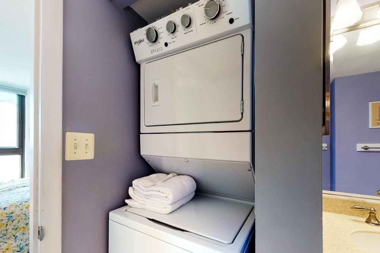 Apartment Sea Colony -- 812 Harbour House *