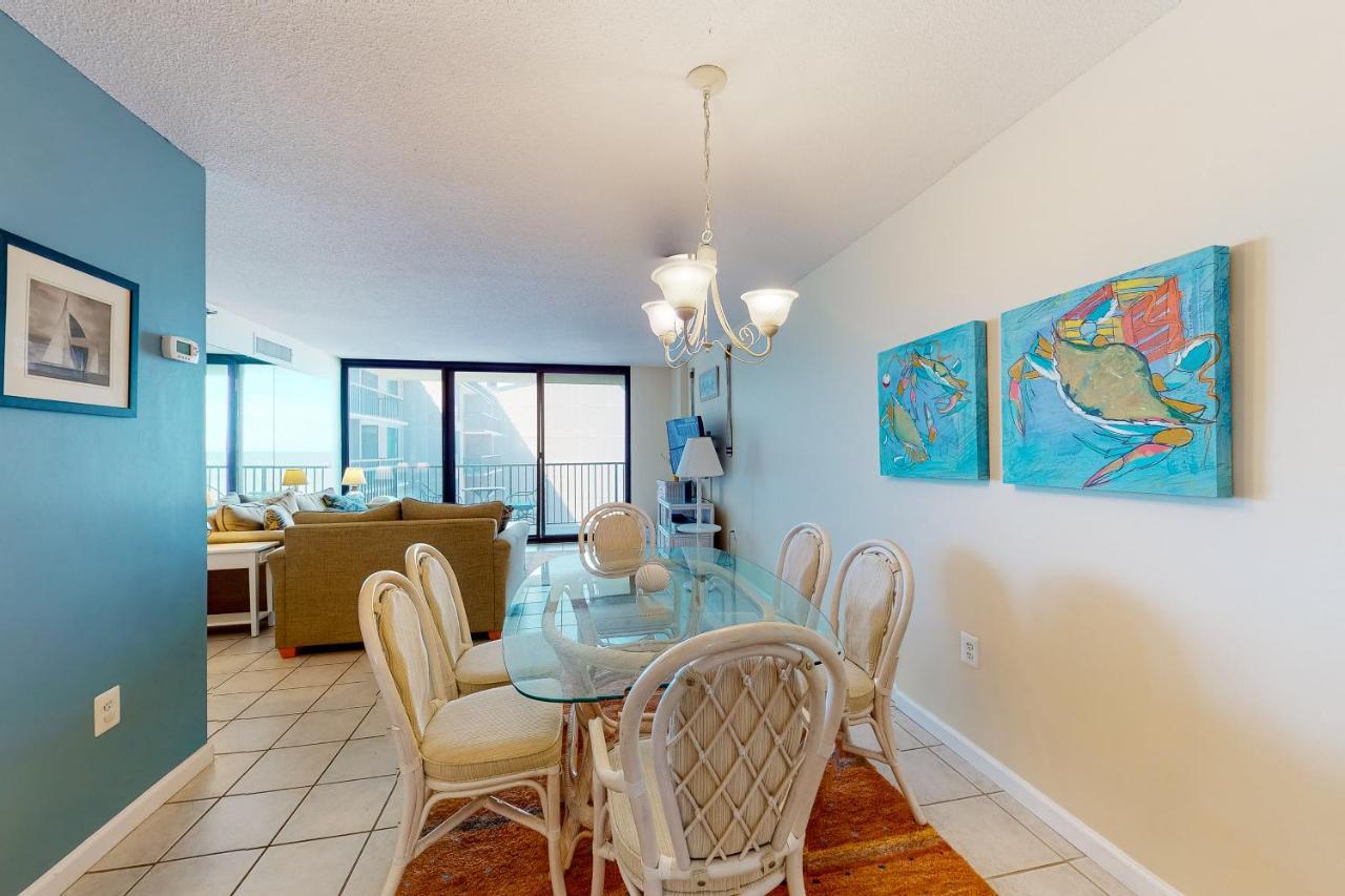 Apartment Sea Colony -- 812 Harbour House