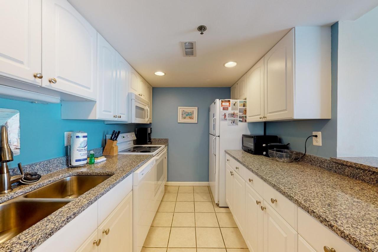 Apartment Sea Colony -- 812 Harbour House *