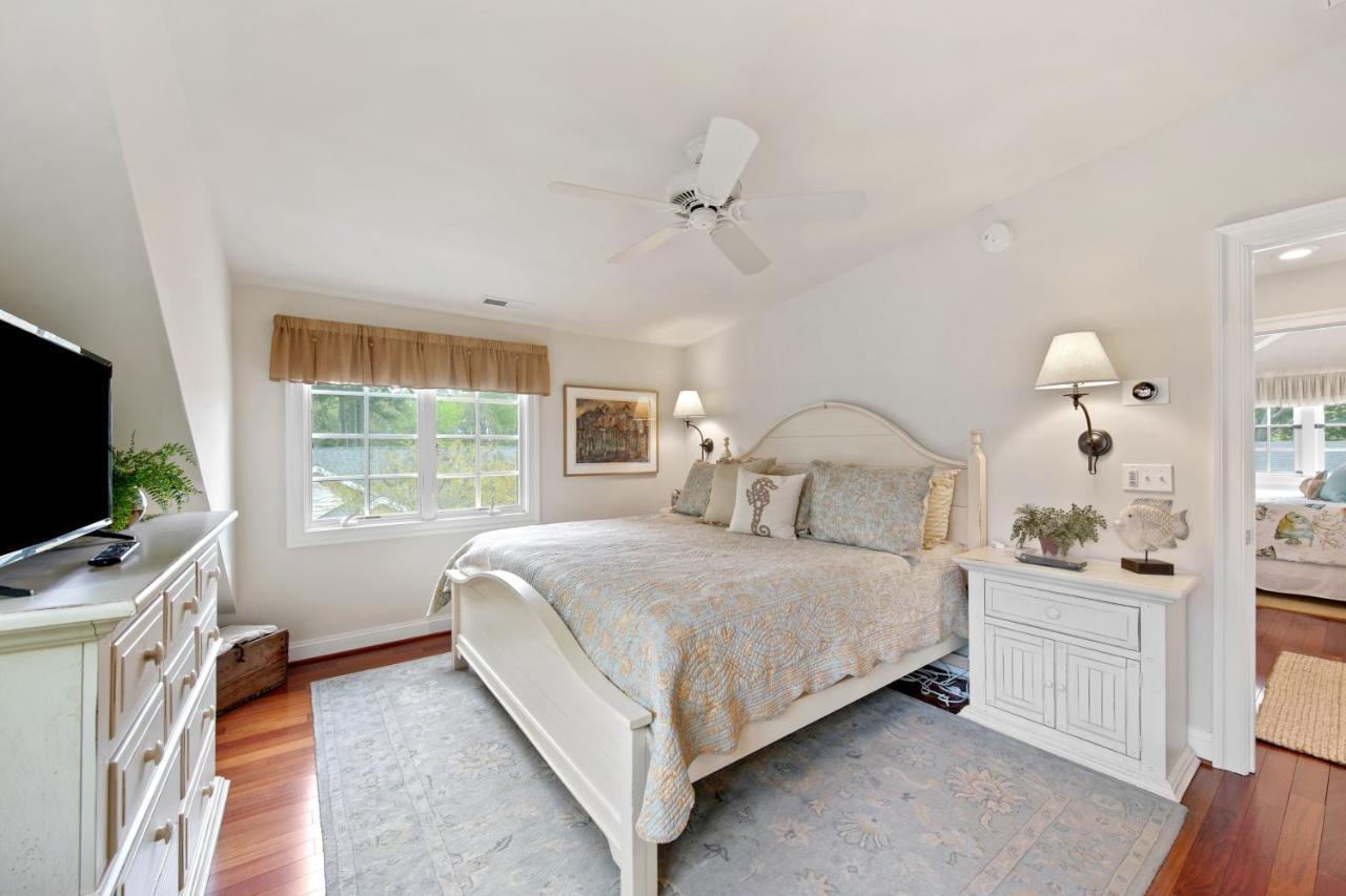 Bethany West -- 719 Fenwood