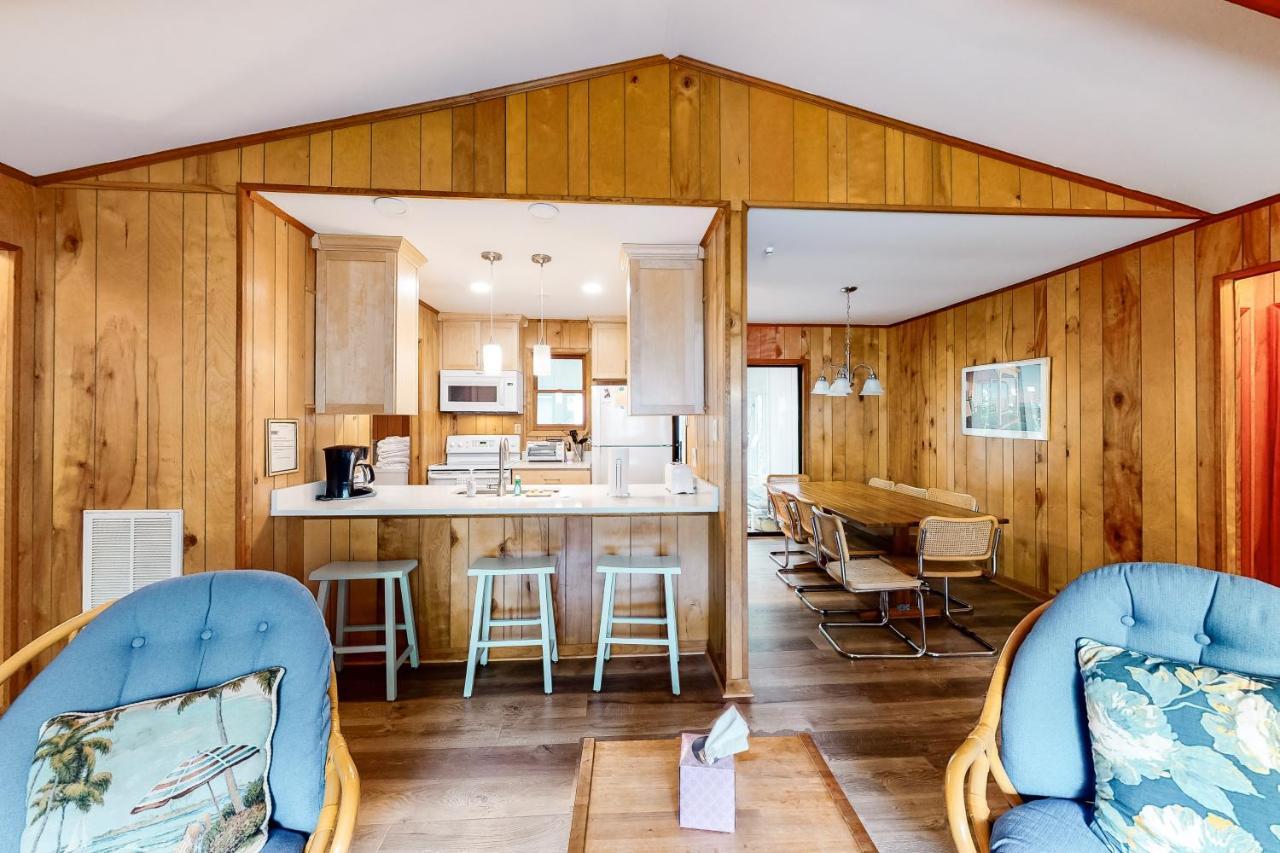 Bethany West -- 720 Halfmoon