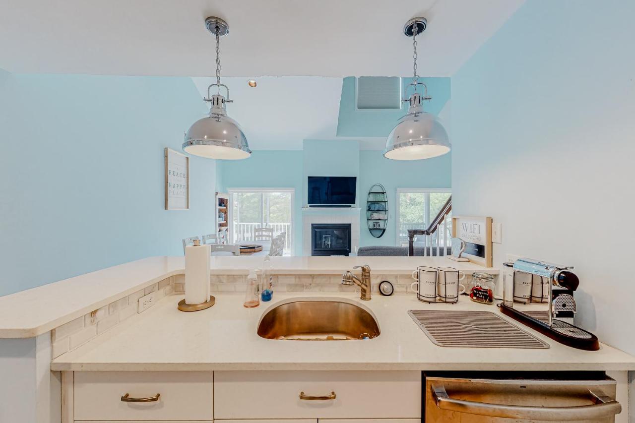 Sea Colony --- 54057 Starfish Ct *