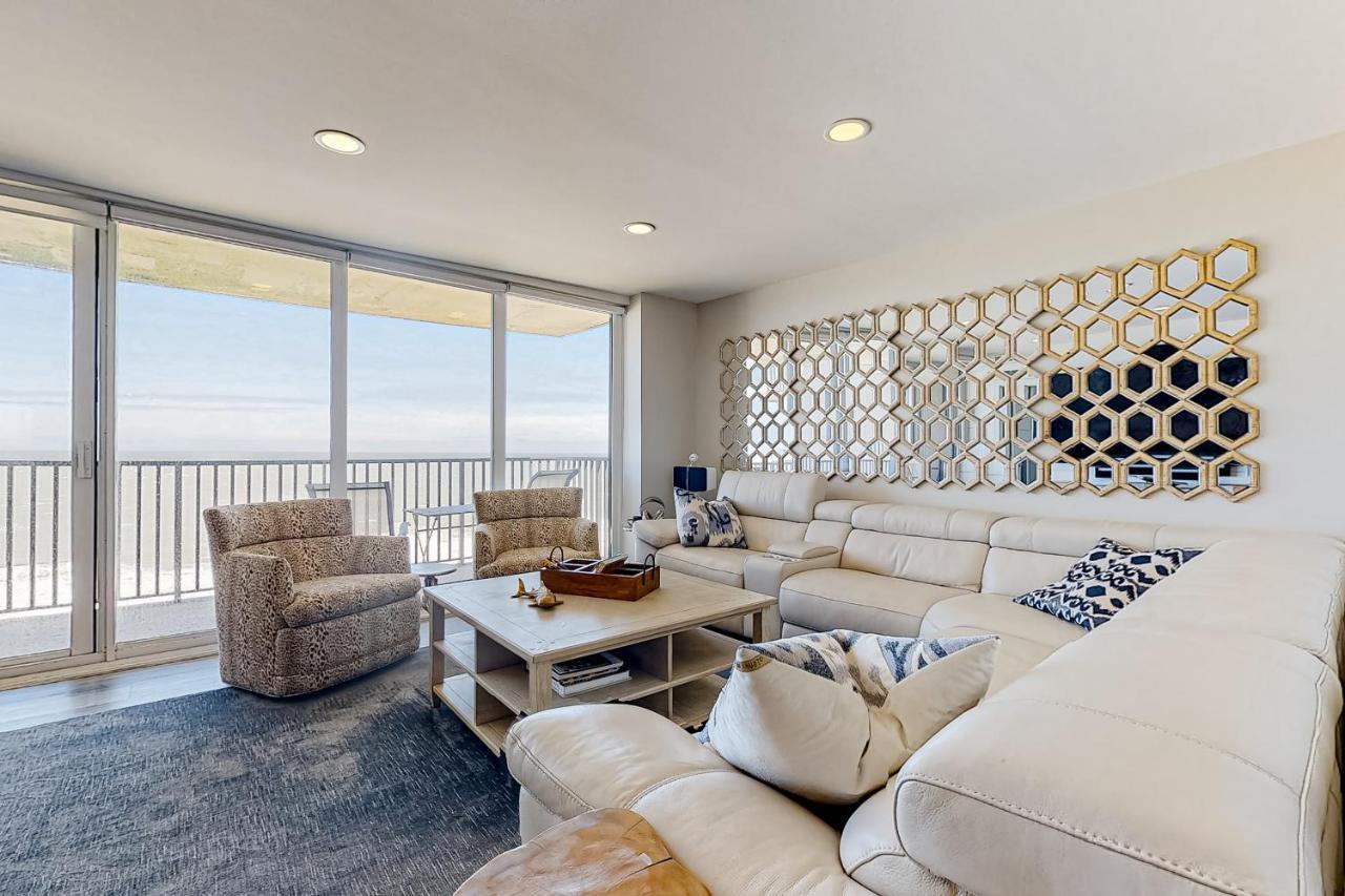 Sea Colony Ocean --- 1205n Edgewater House