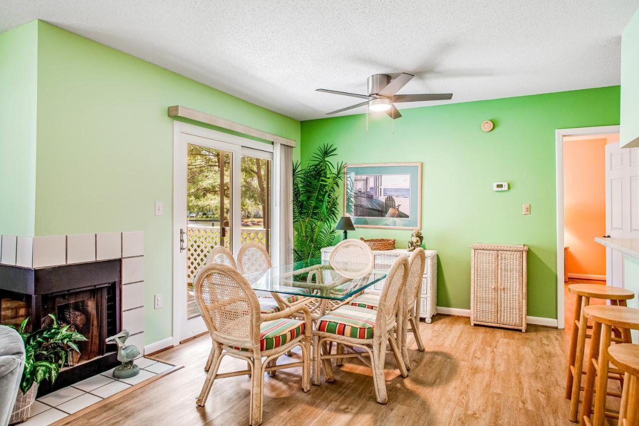 Sea Colony --- 16004 Bayberry Court