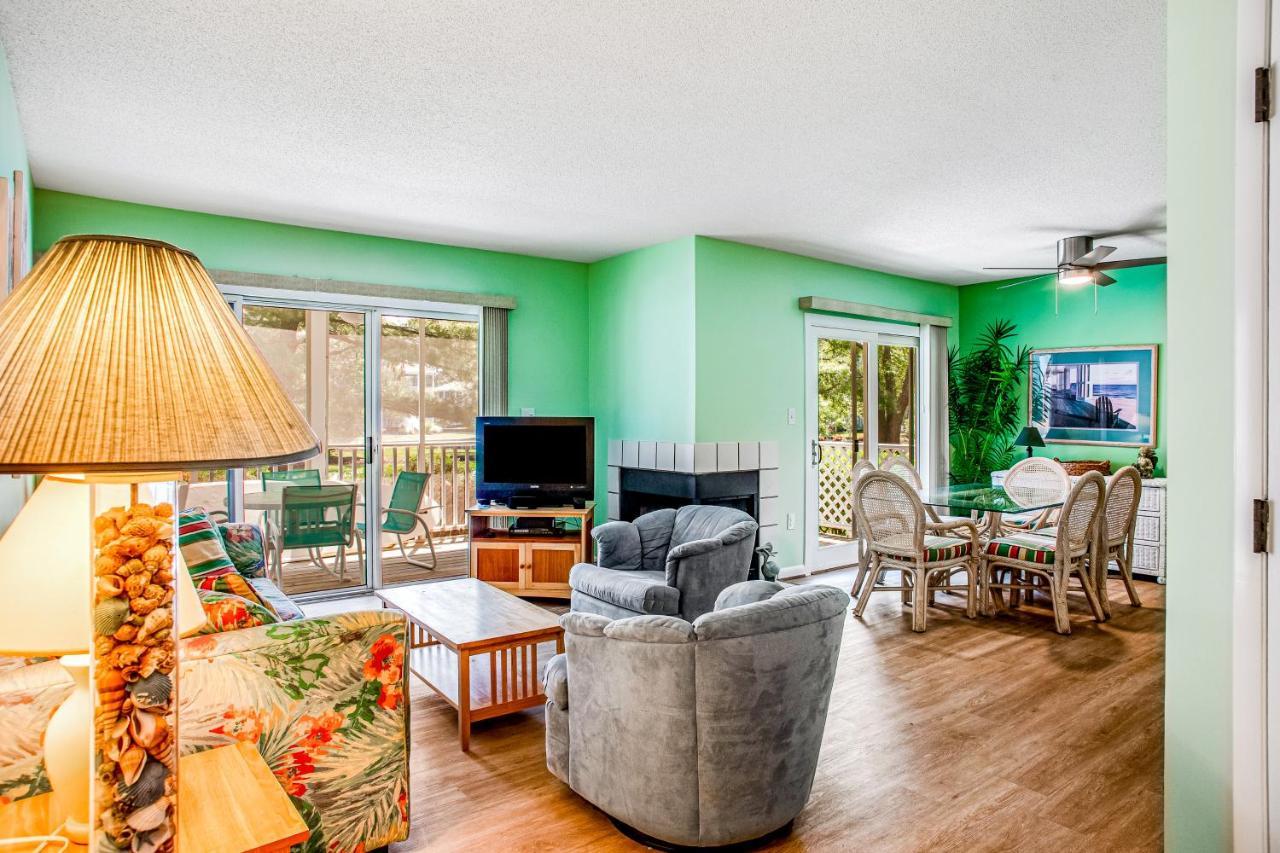 Sea Colony --- 16004 Bayberry Court Apartment Bethany Beach