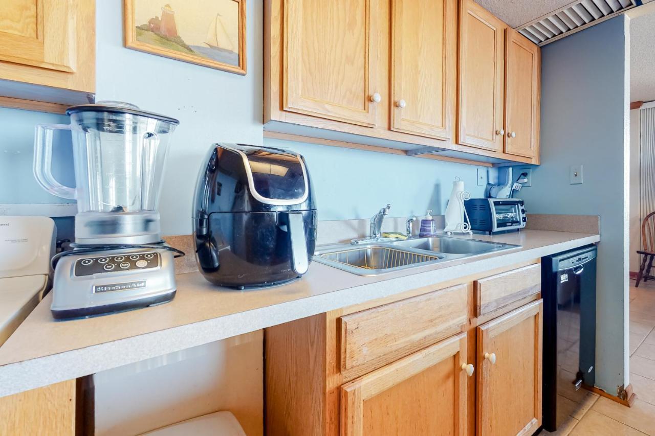 Sea Colony --- 401 Dover House Bethany Beach