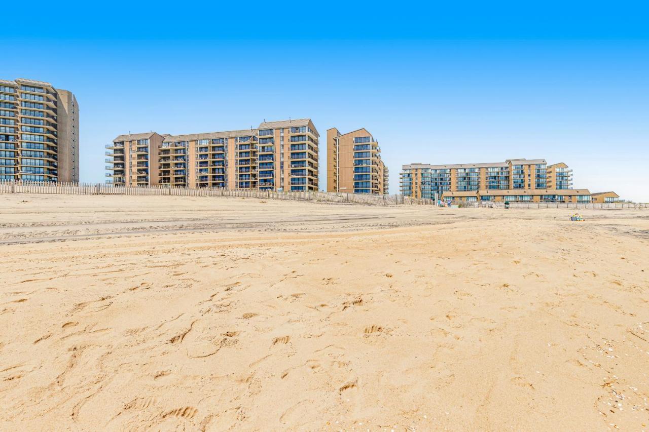 Sea Colony --- 401 Dover House Apartment