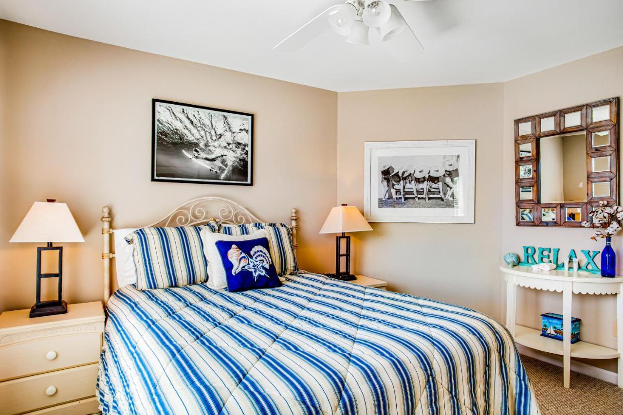 Bethany Lakes --- 31296