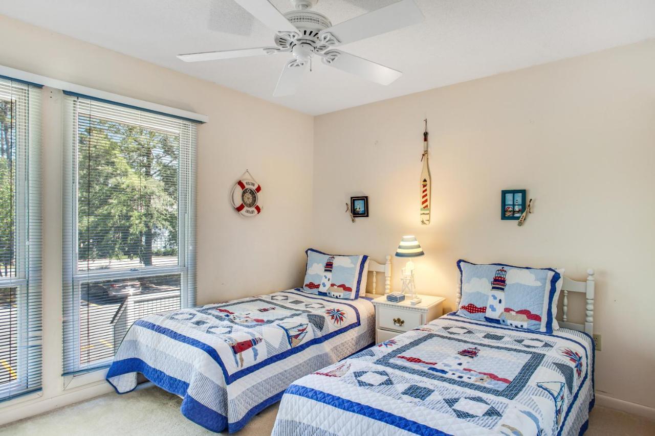 Apartment Sea Colony --- 9707 Evergreen Way