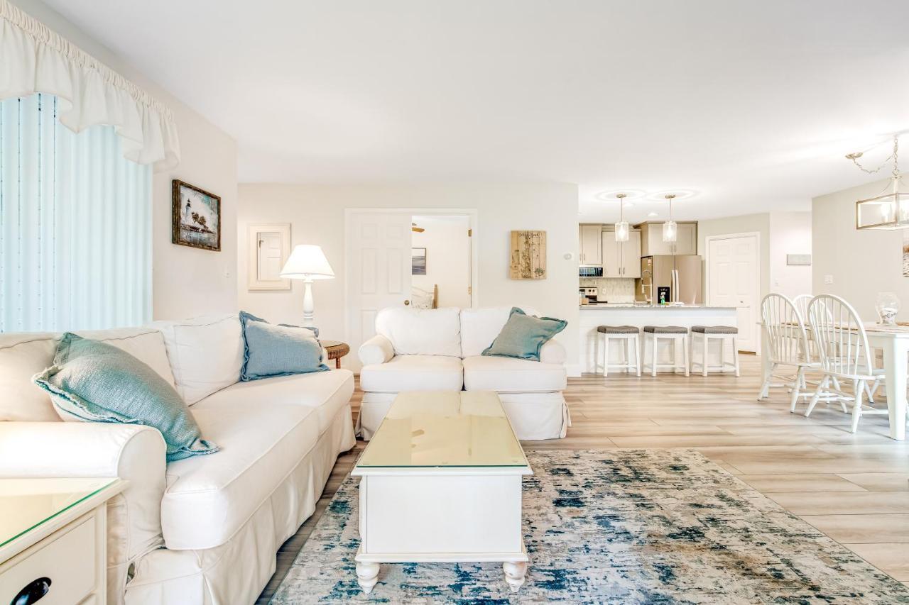 Sea Colony Lakeshore