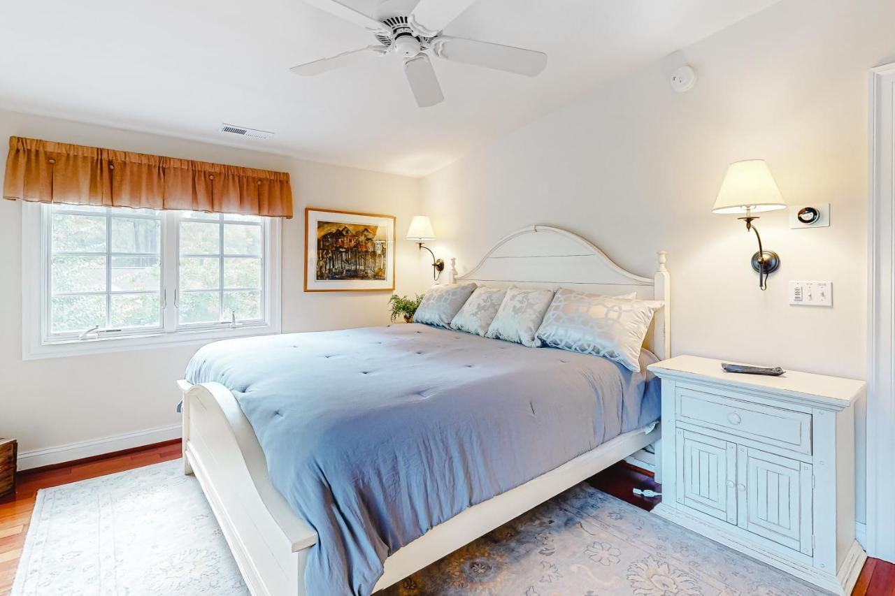 Bethany West -- 719 Fenwood