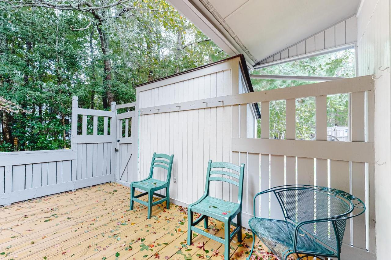 Sea Colony -- 8901 Timberlake