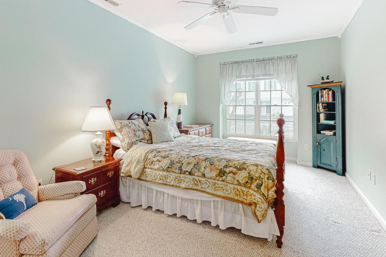 Salt Pond -- 23 Topsail Village