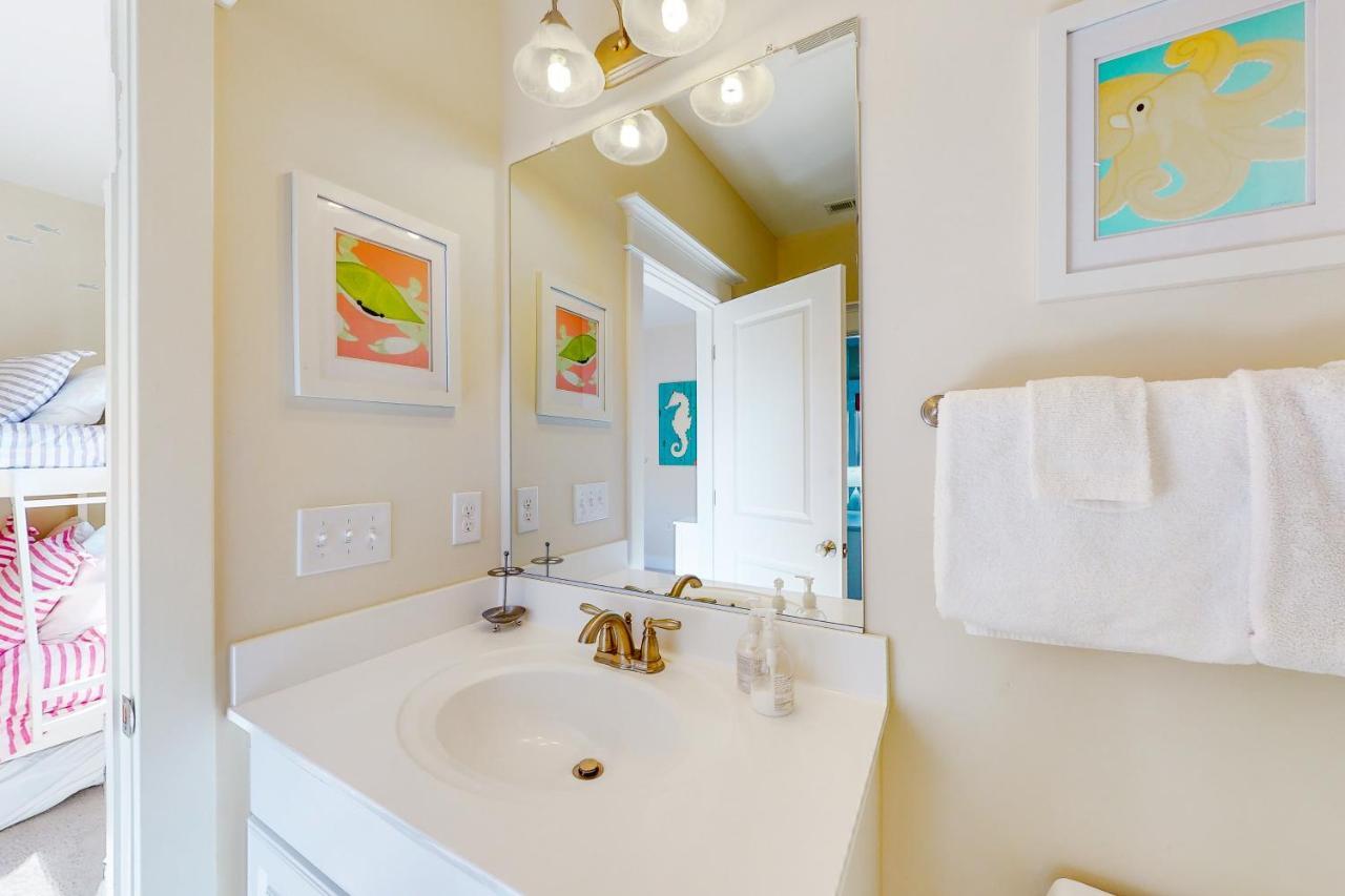 Watermark North --- 38918 Silver Sands Dr