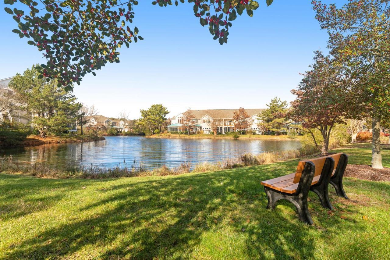 Sea Colony --- 56065 Pinewood Drive Villa *
