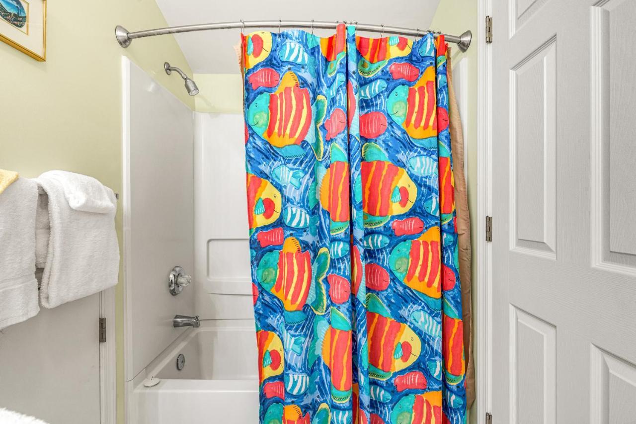 Sea Colony --- 56065 Pinewood Drive Villa Bethany Beach