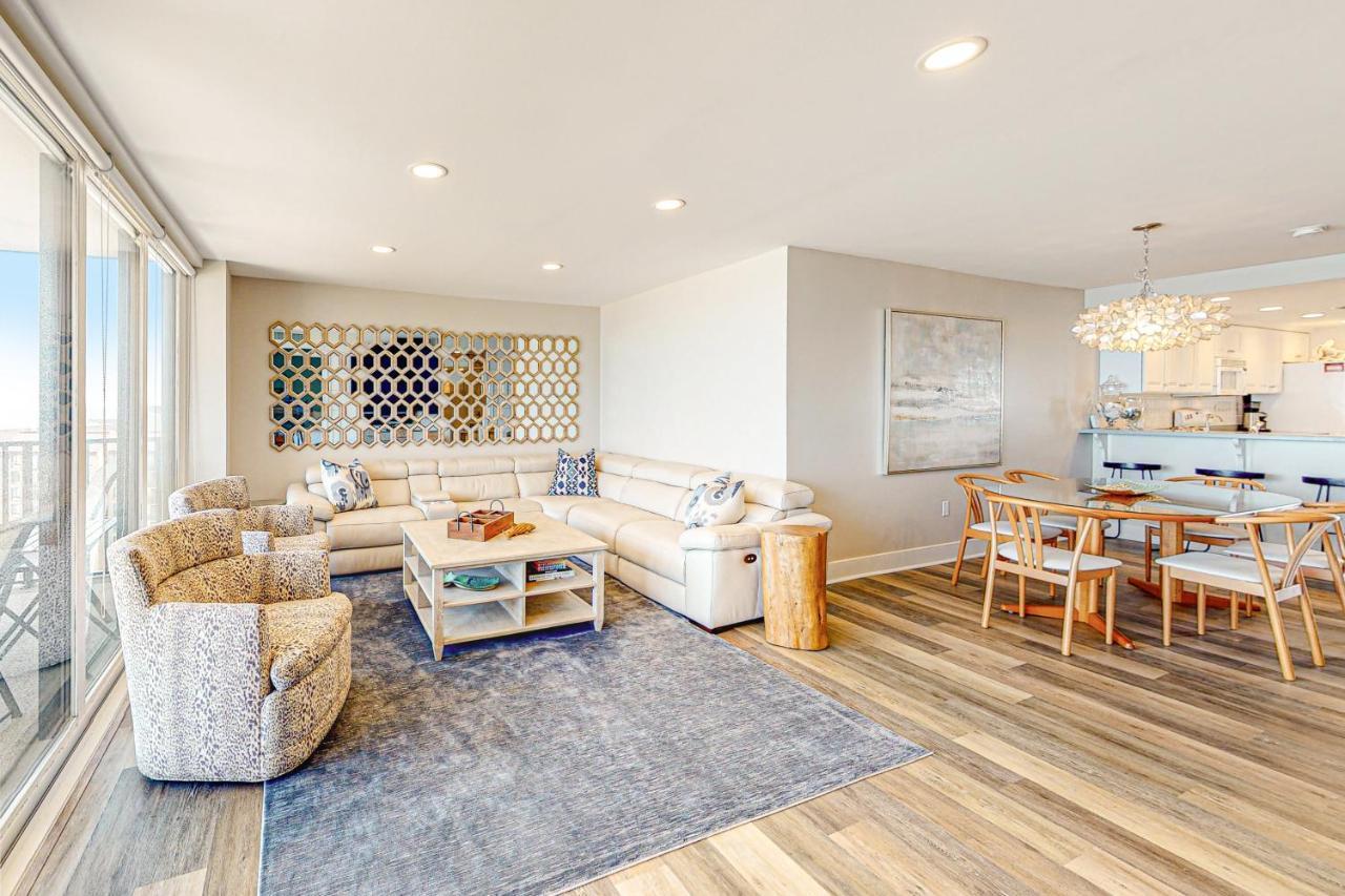Sea Colony Ocean --- 1205n Edgewater House
