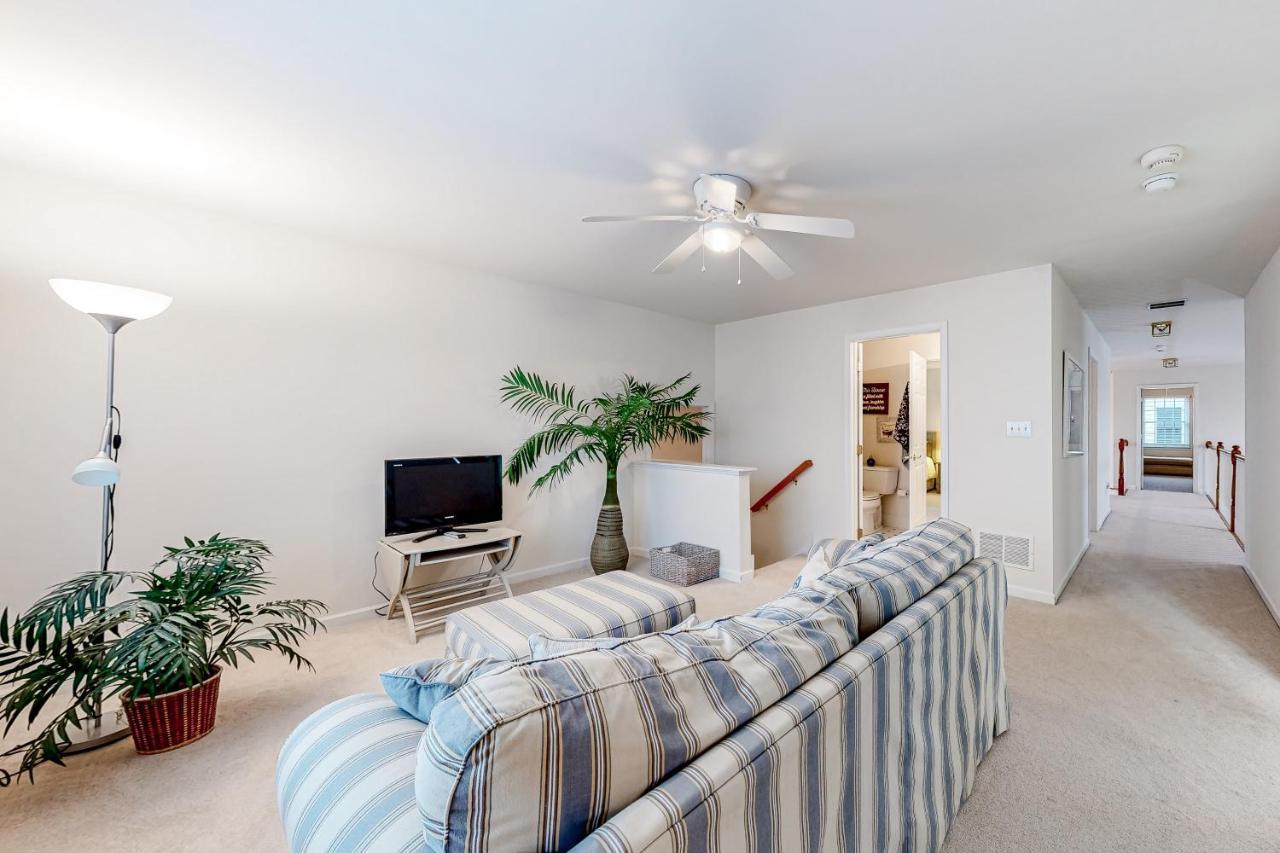 Bethany Lakes --- 38358 Virginia Drive