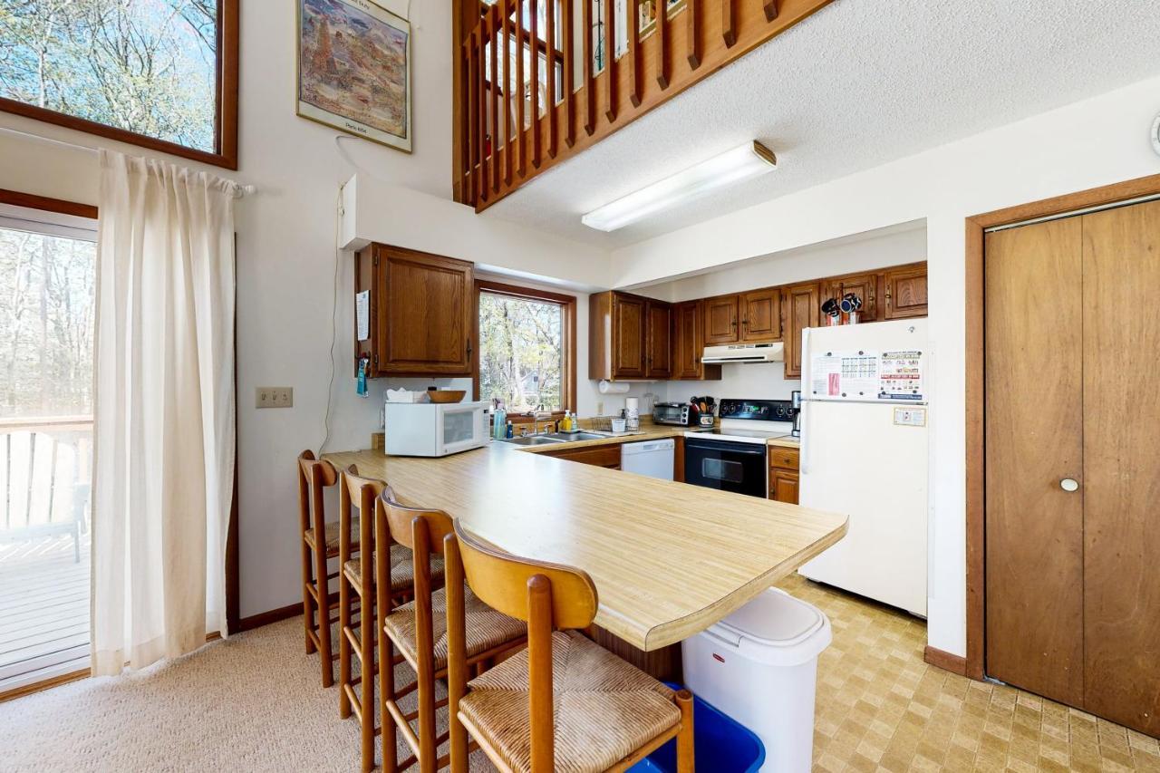 Holiday home Middlesex - 22 Short Rd