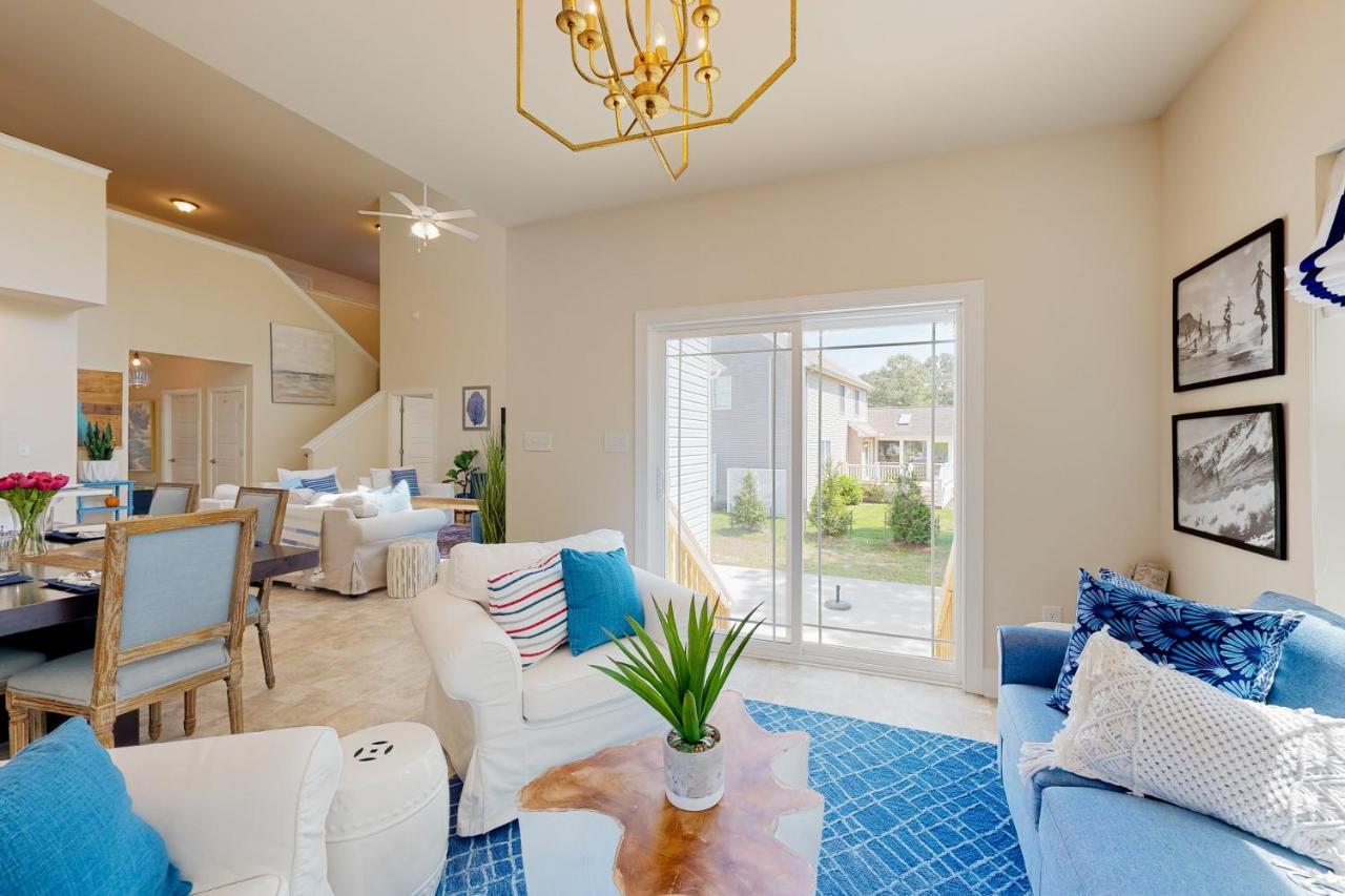 Salt Pond --- 614 Bethany Loop * Bethany Beach