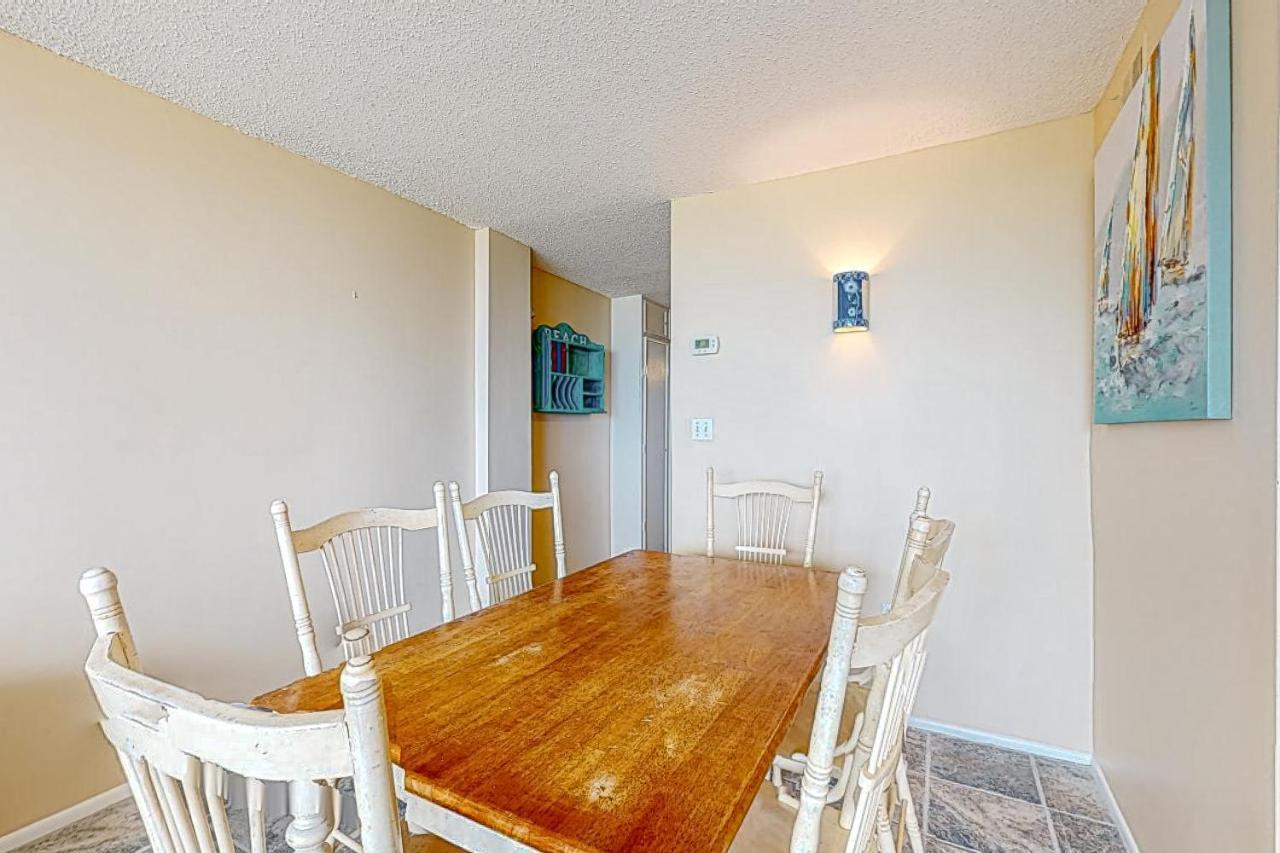 Apartment Sea Colony --- 1bb Brandywine Garden