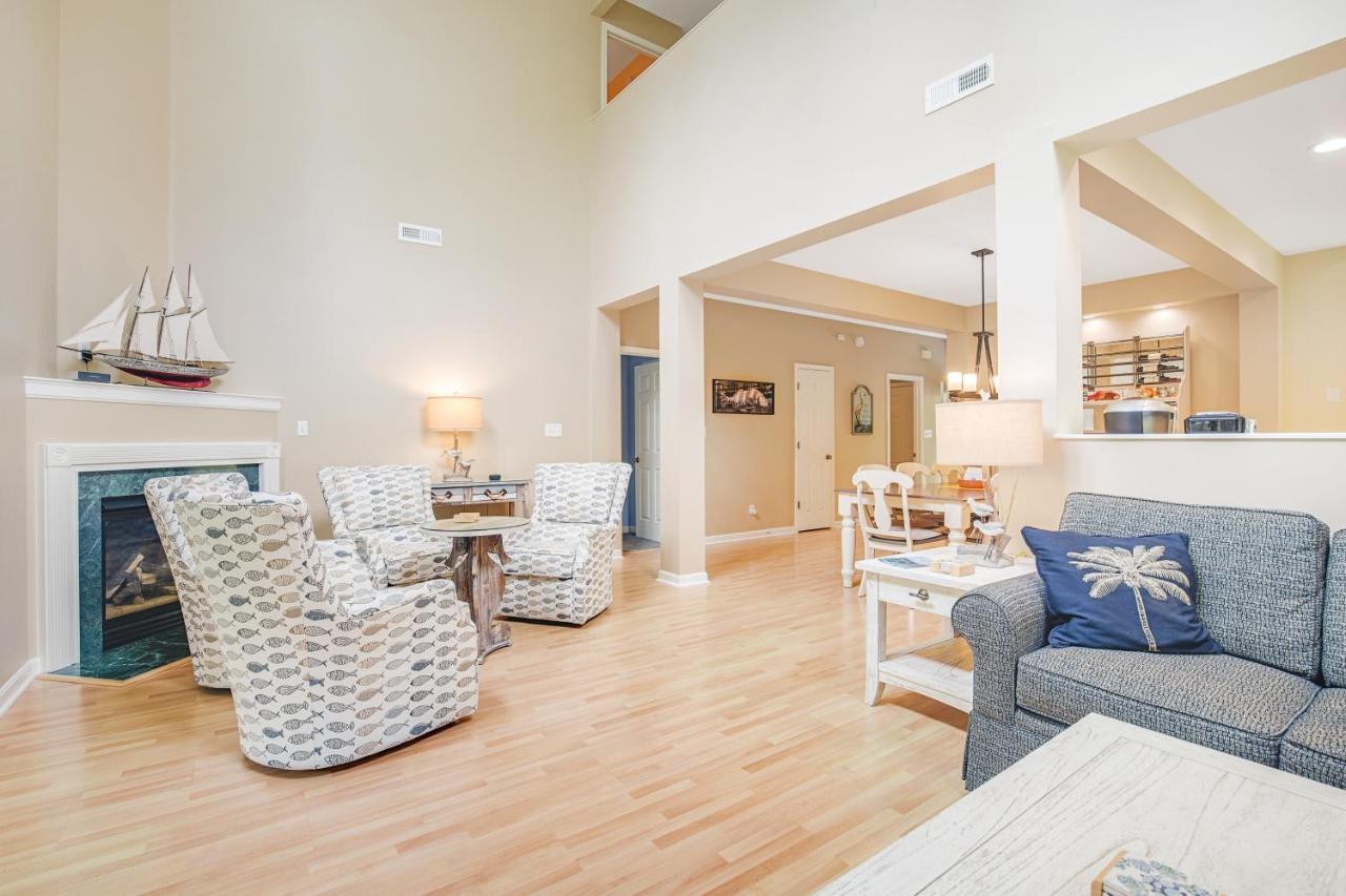 Sea Colony - 55090 Lakewood *