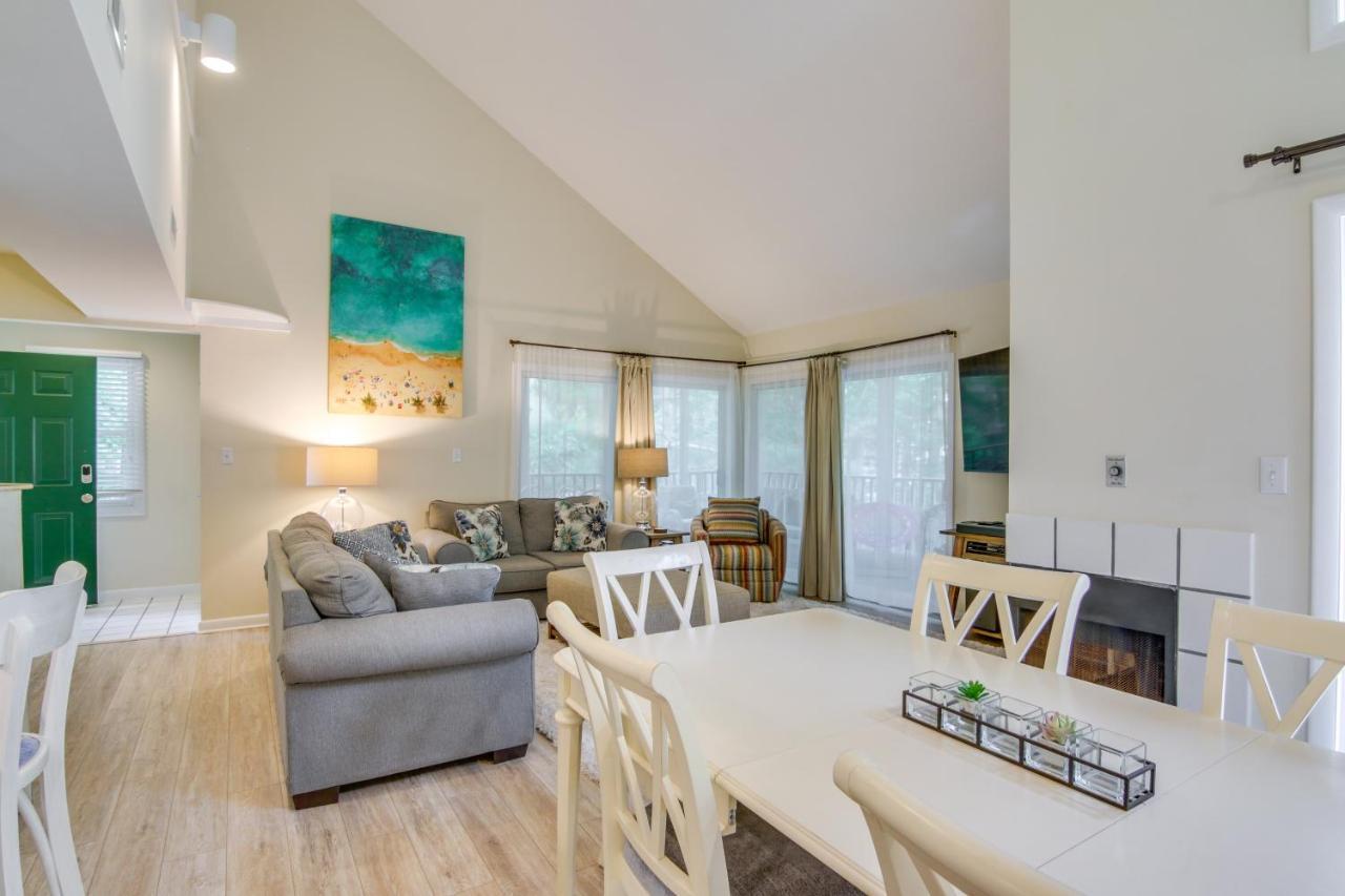 Sea Colony With Balcony About 1 Mi To Beach! Apartment Bethany Beach