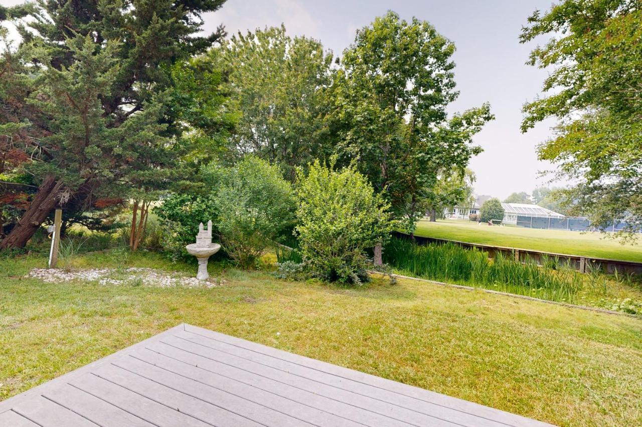 Salt Pond --- 314 Walkabout Rd Holiday home *