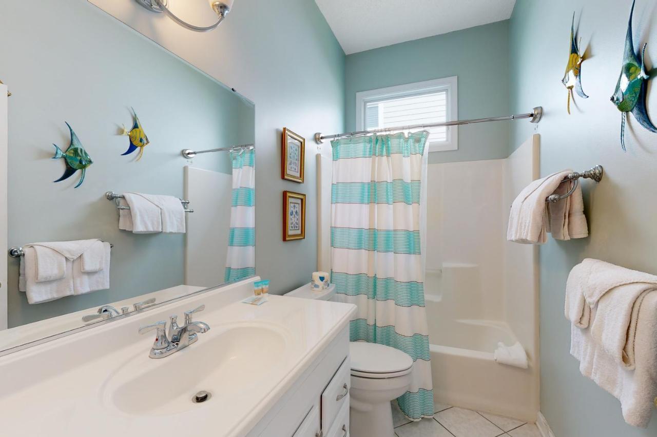 Salt Pond --- 314 Walkabout Rd Holiday home